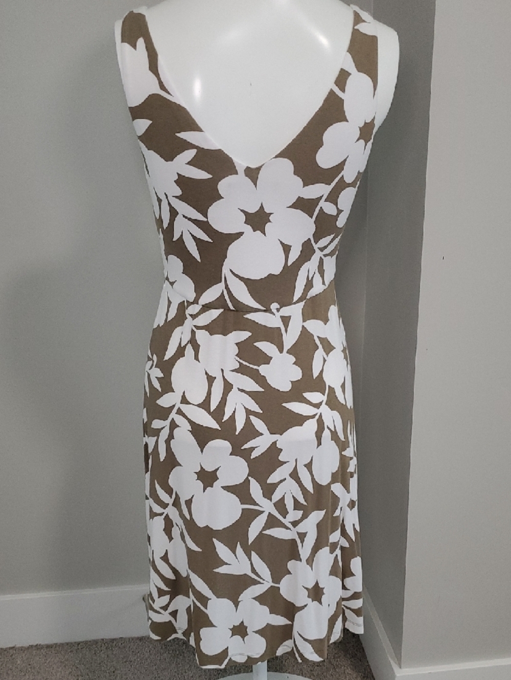 Tommy Bahama White and Olive Floral Midi Dress - Picture 3 of 4
